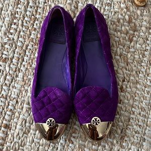 Tory Burch Kaitlin flat in purple suede with gold toe